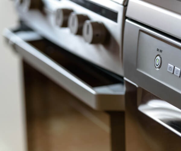 3 Tips for Maintaining Your Commercial Oven