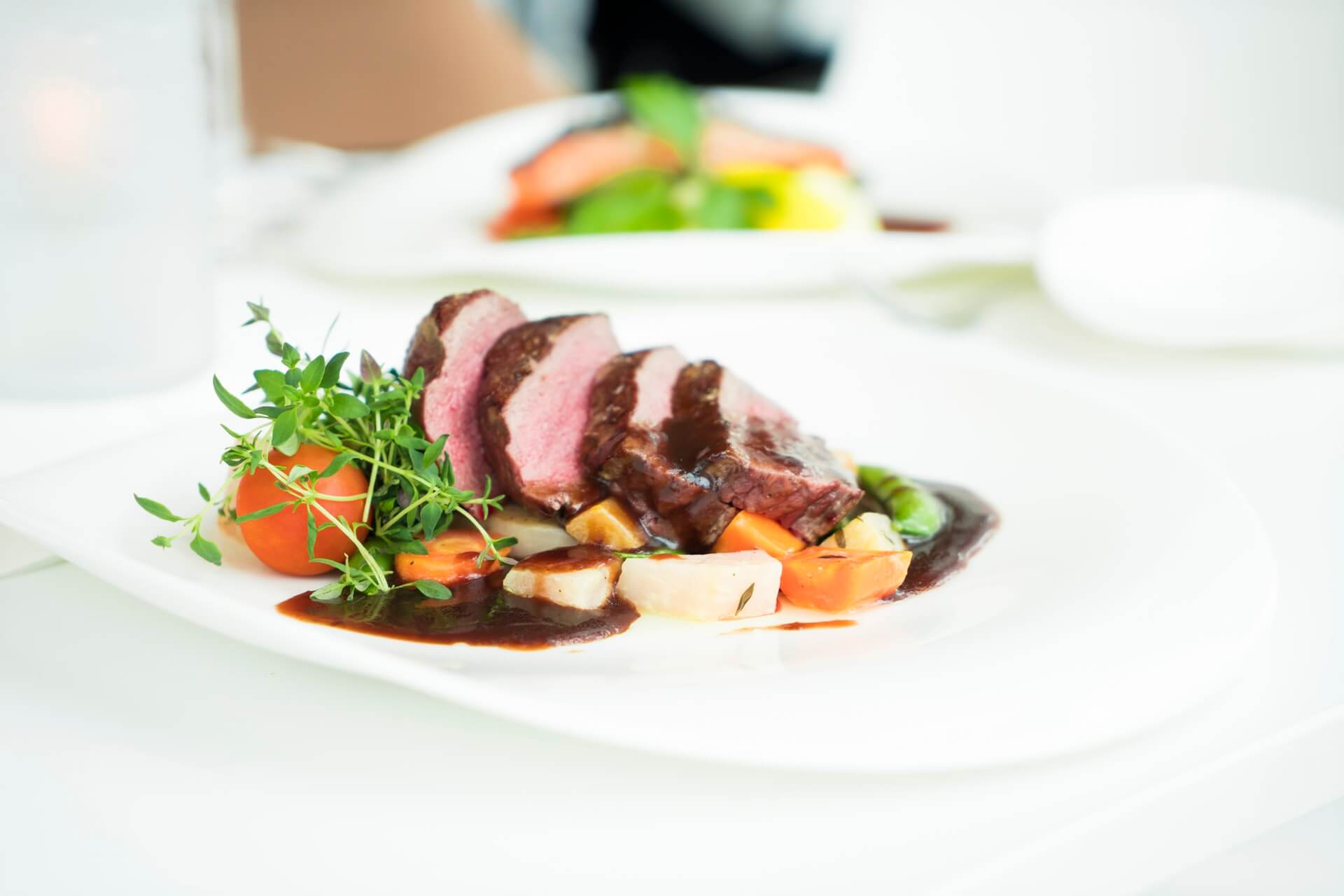 Tips and Tools for Memorable Food Presentations - Foodservice Equipment &  Supplies